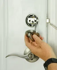 Hillsboro West End Locksmith Store, Hillsboro West End, TN 615-692-1530 - comm-06